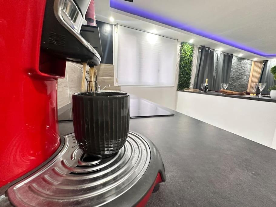 E Servagnat T3 Luxe Avec Sauna Jacuzzi Et Hammam Epernay Exterior photo